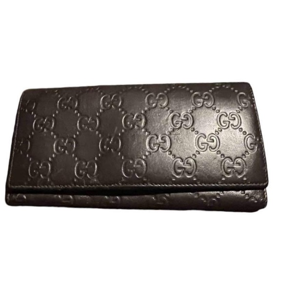 Gucci Handbags - Gucci wallet